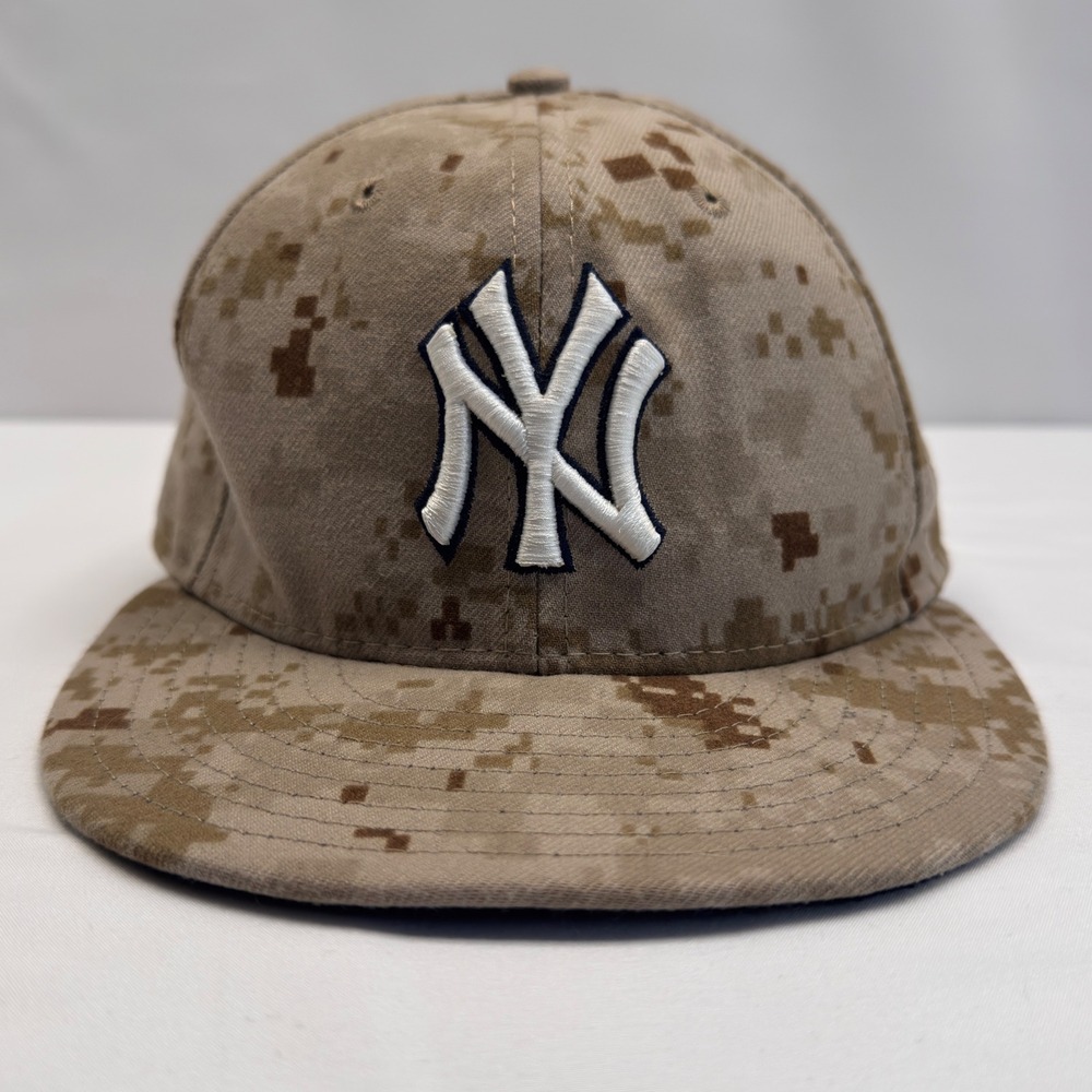 New Era 59FIFTY New York Yankees Hat Mens 6 7/8 Desert Digital Camo Fitted MLB